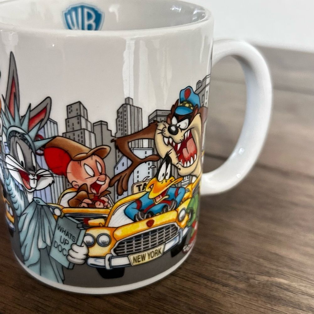 Looney Tunes Character Mug โ Porky Pig, Road Runner, Bugs Bunny โ Warner Bros โ - Picture 5 of 8